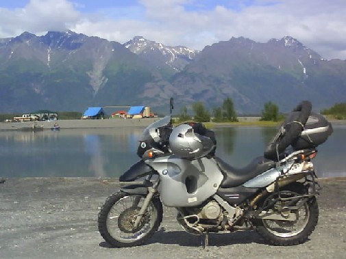 025 Bike By Knik River1st July 2010.jpg